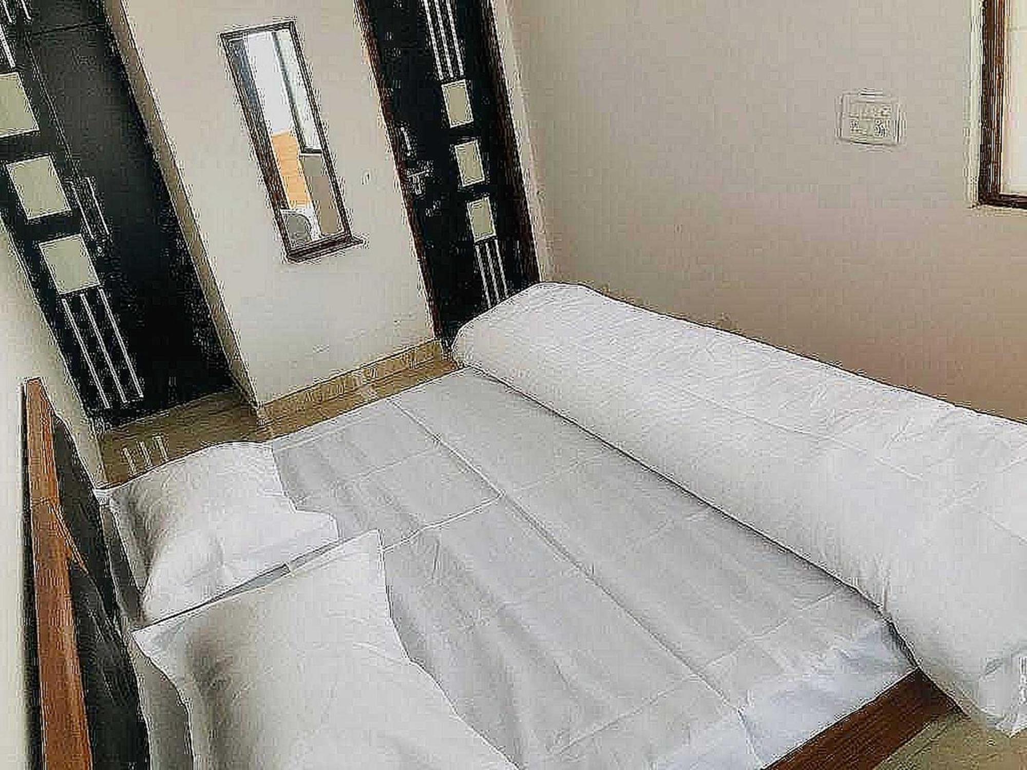 Pop New Hotel Hometown Dadri ภายนอก รูปภาพ